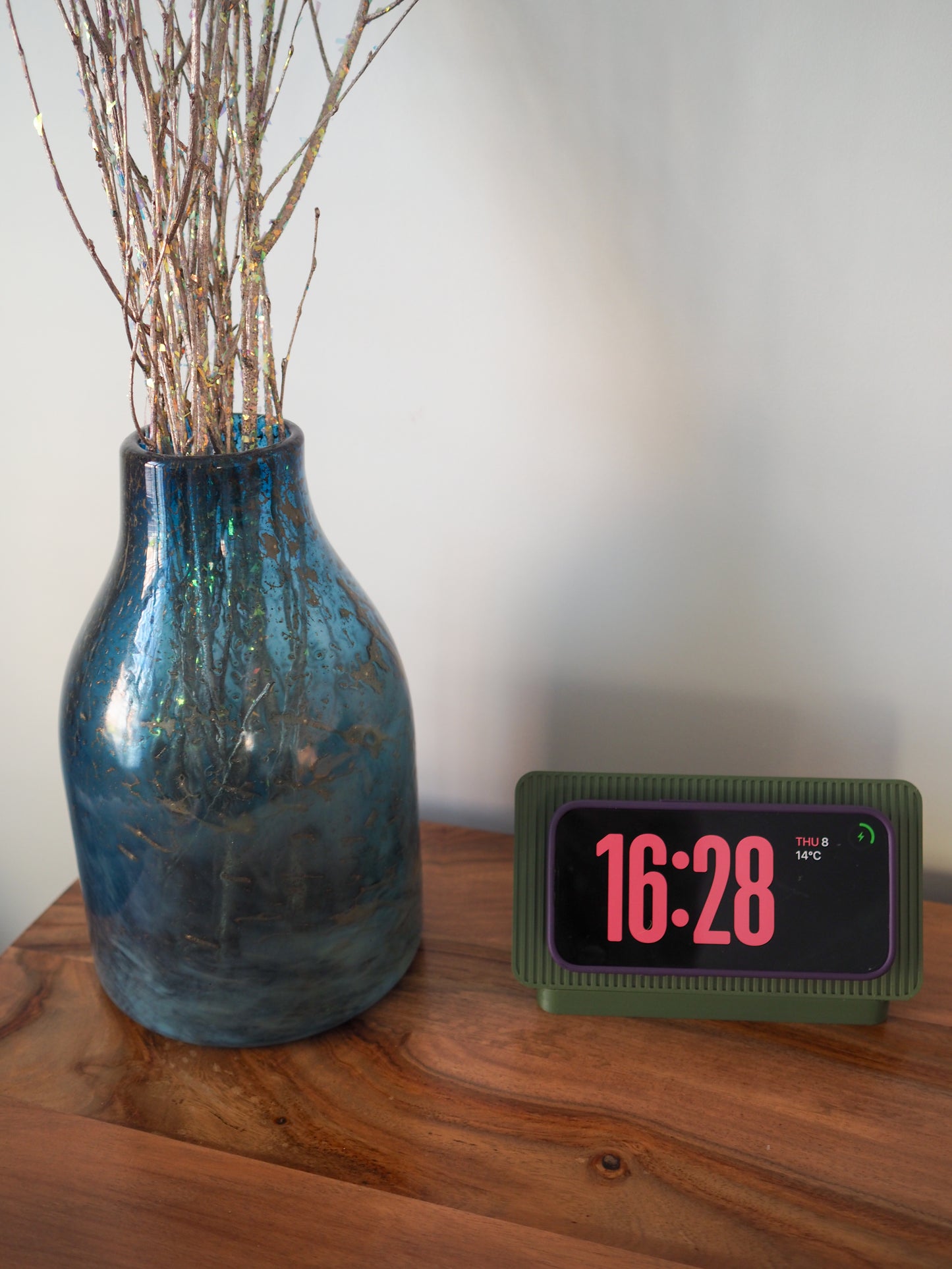 Olive Green Alarm Clock iPhone MagSafe Landscape Charging Stand